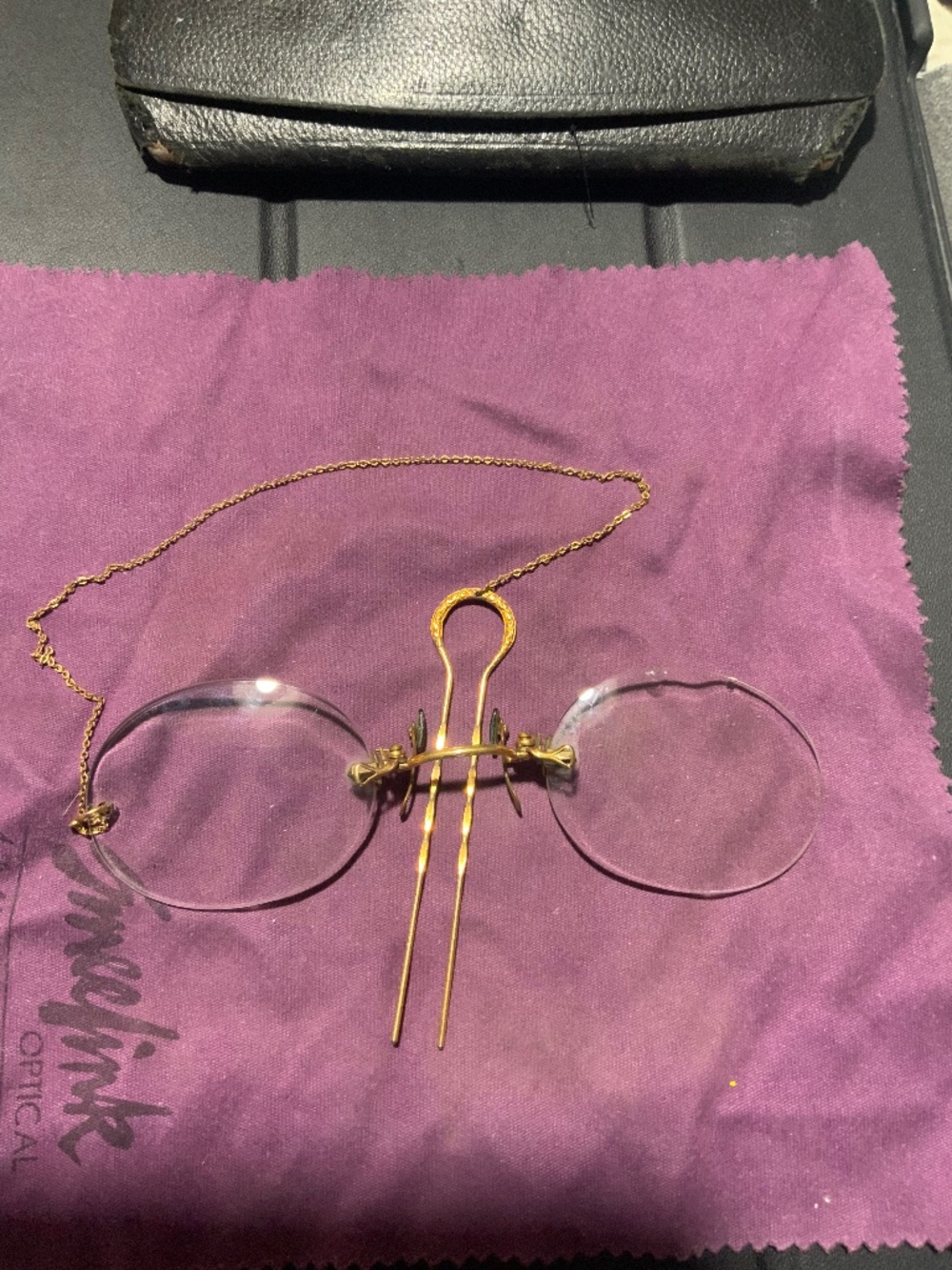 Victoriann 1890s-1920s Eyeglasses and Case 20262708-0002